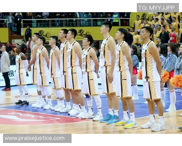 广厦与深圳精彩对决完整视频回顾全场比赛亮点与精彩瞬间分享